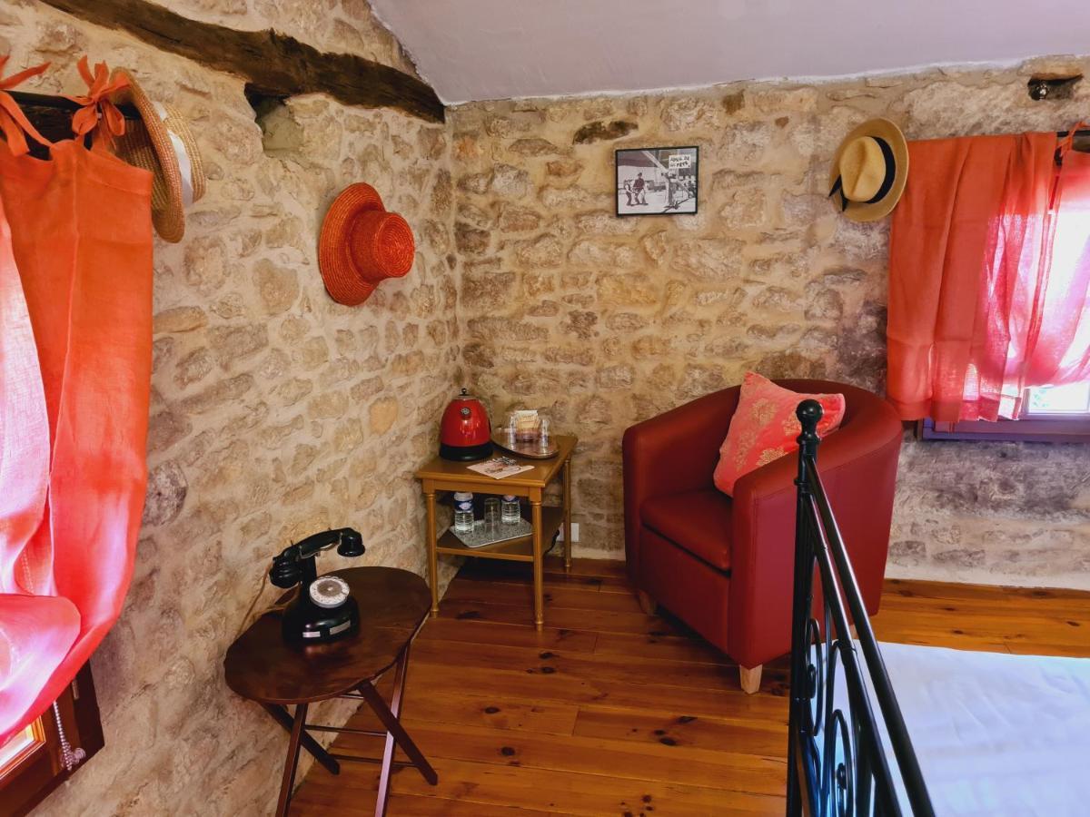 Ferme de Tayac Otel Les Eyzies Dış mekan fotoğraf